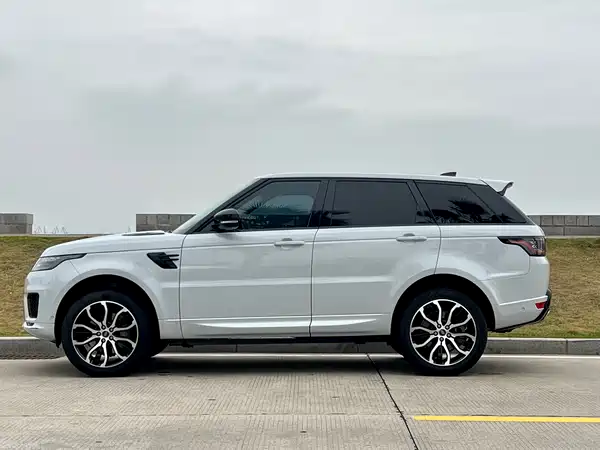 Land Rover Range Rover Sport 2021