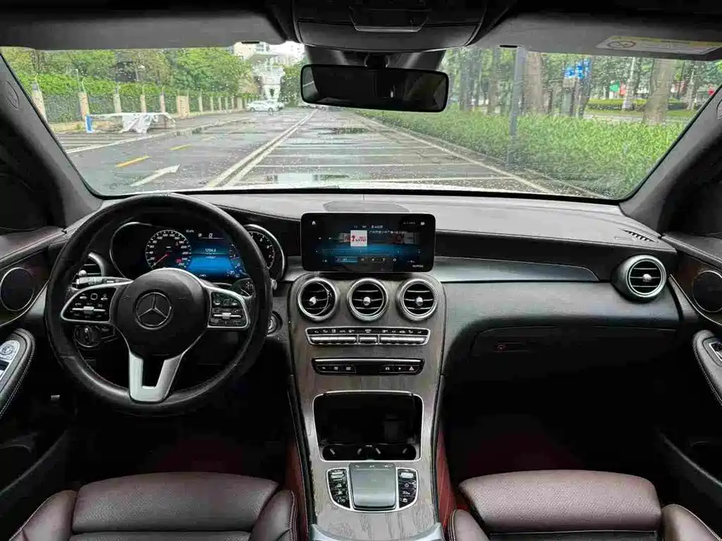 Mercedes-Benz GLC 2020