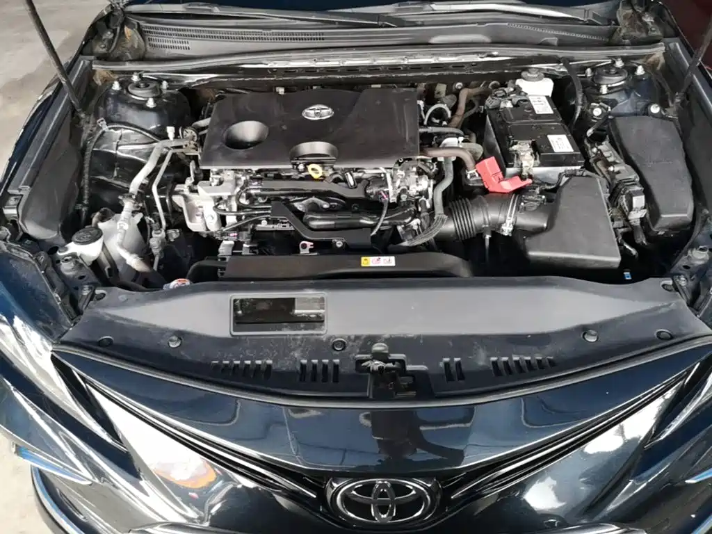 Toyota Camry 2022 — фото 20