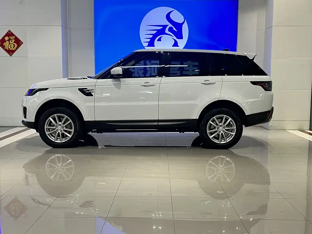 Land Rover Sport 2020 — фото 13