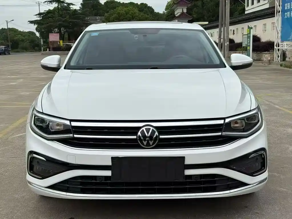 Volkswagen Bora 2024