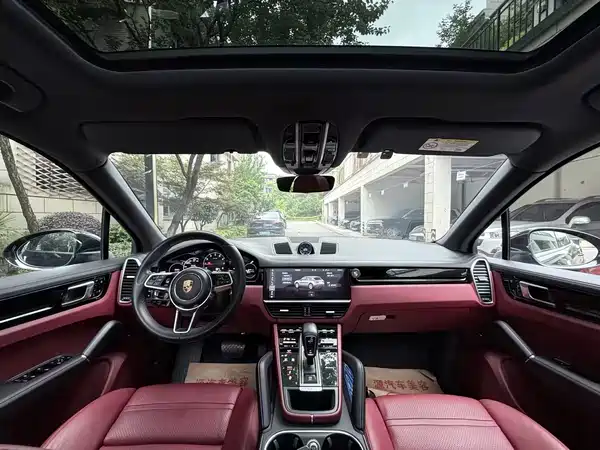 Porsche Cayenne 2020
