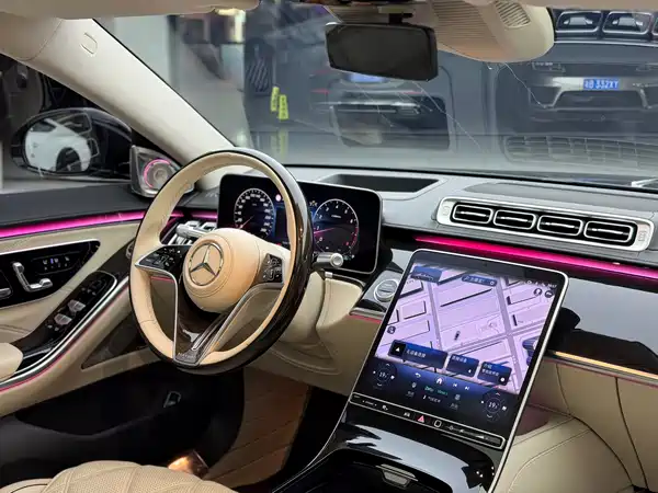 Mercedes-Benz Maybach S-Class 2023