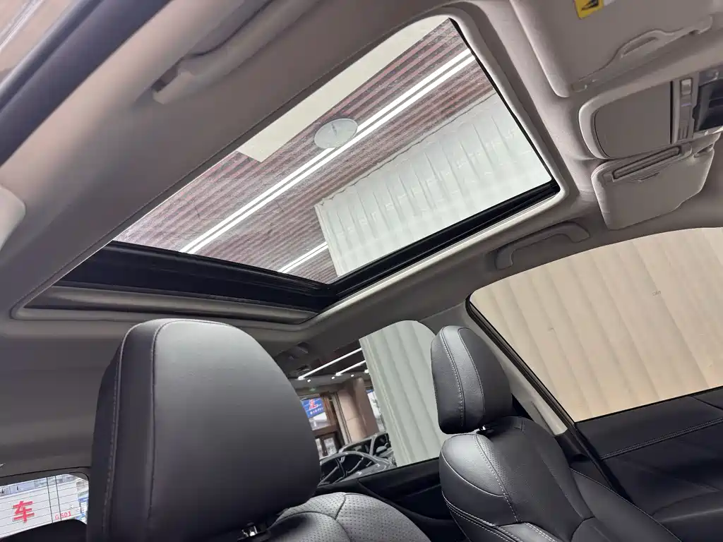 Subaru Forester 2019 — фото 18