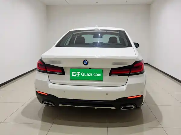 BMW 5 Series 2023
