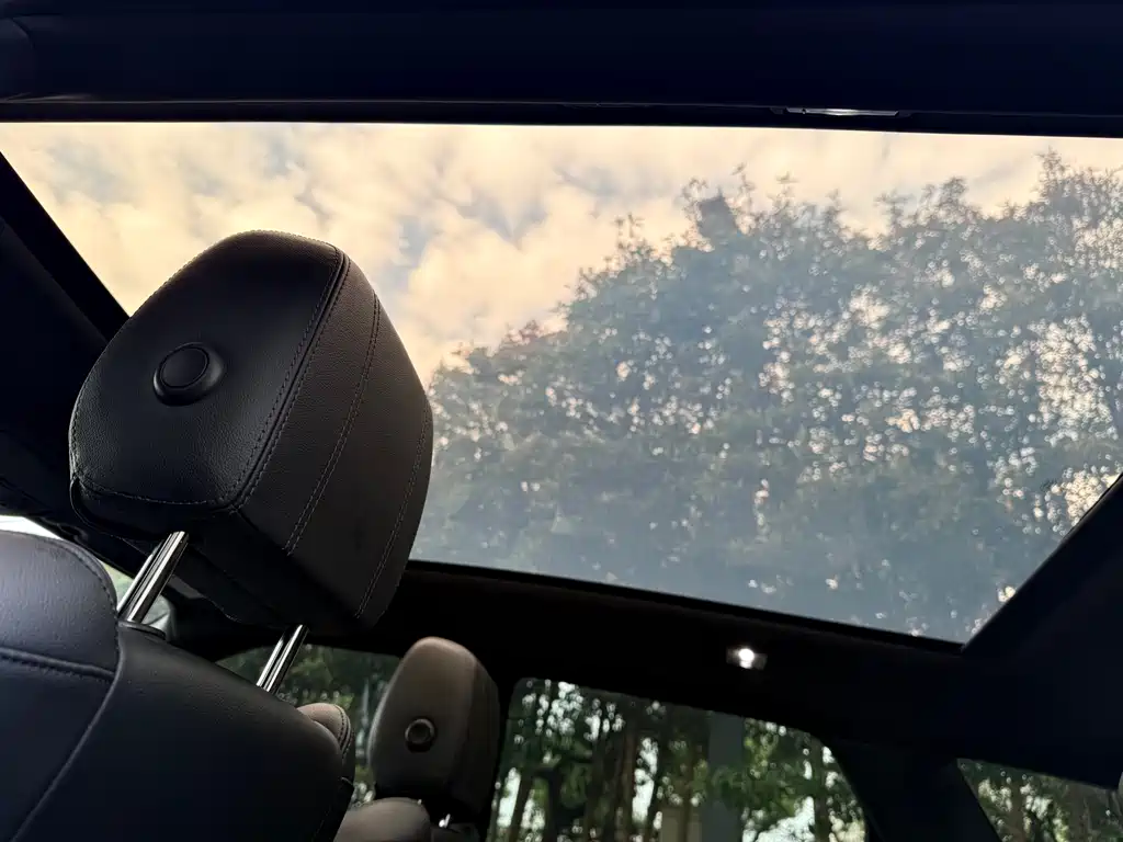 Land Rover Evoque 2021 — фото 9