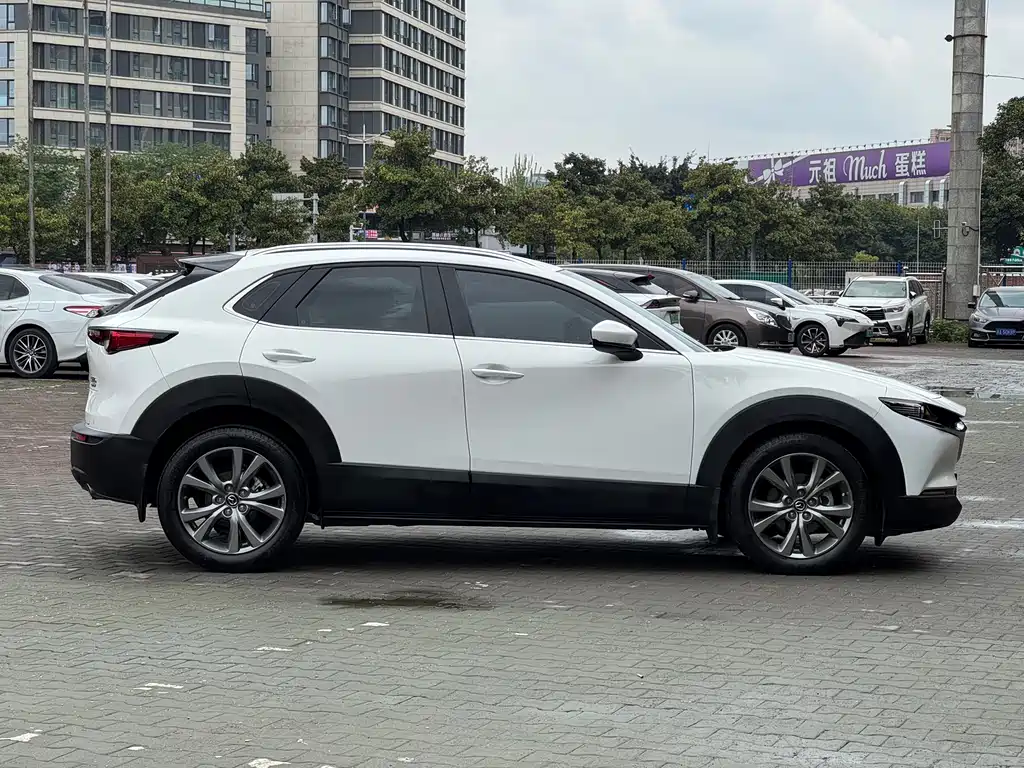 Mazda CX-30 2021 — фото 7