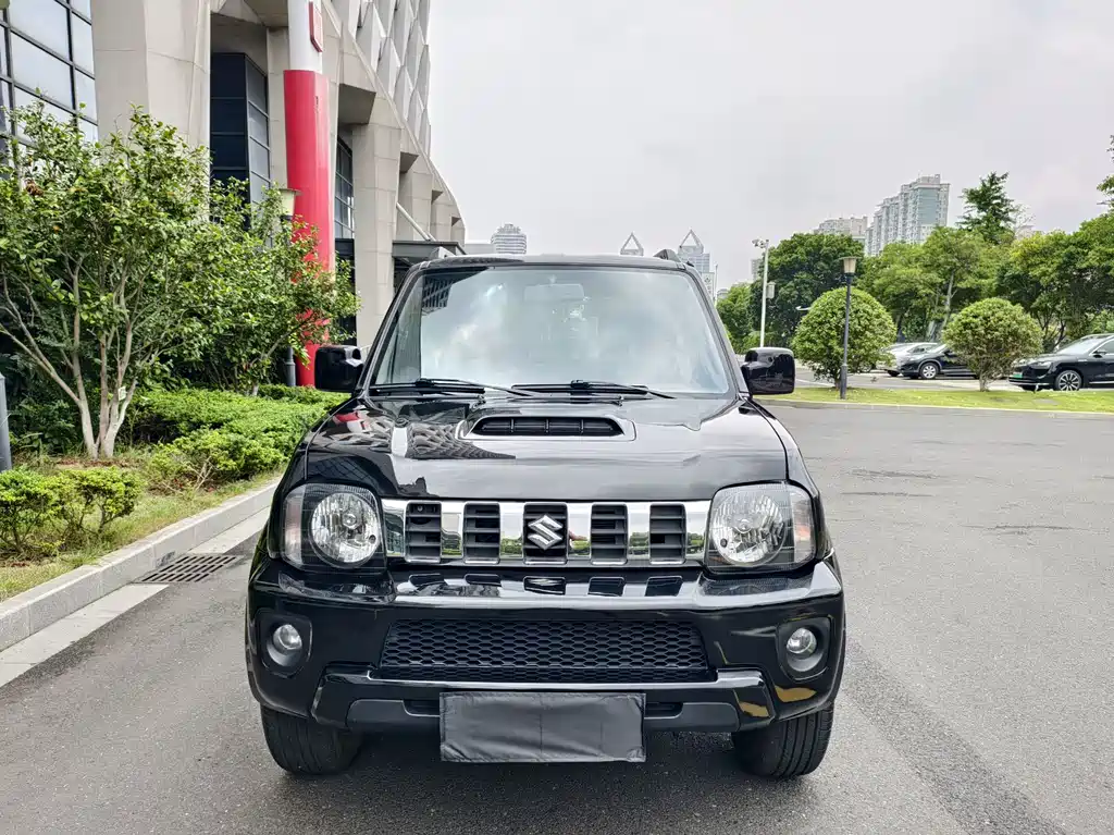 Suzuki Jimny 2013 — фото 2