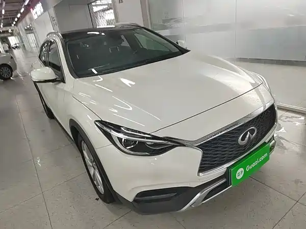 Infiniti QX30 2017