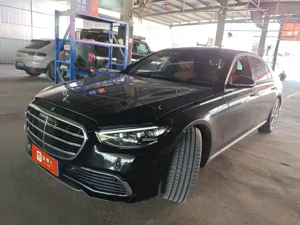 Mercedes-Benz S-Class 2022
