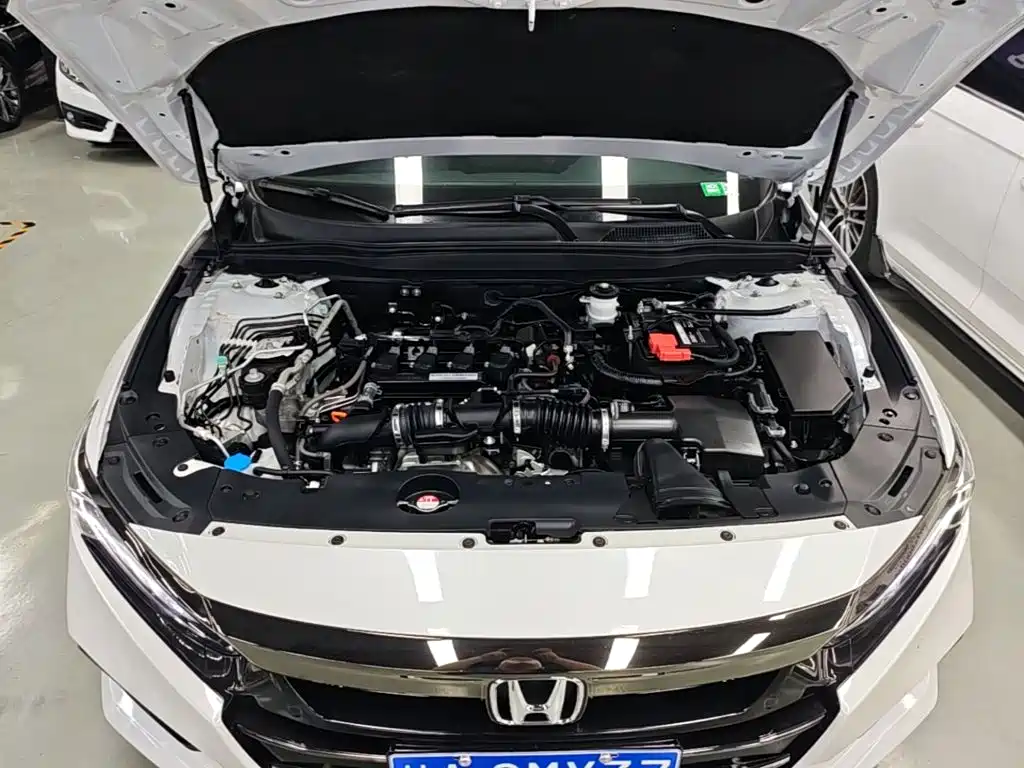 Honda Accord 2023 — фото 20