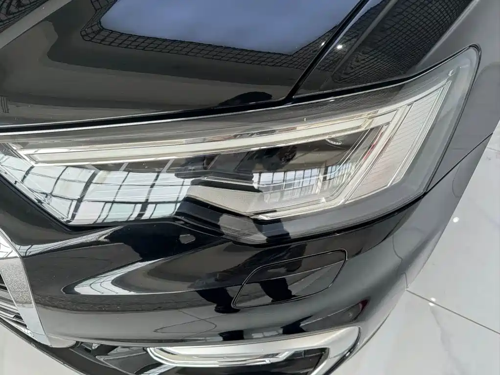 Audi A6L 2023 — фото 11