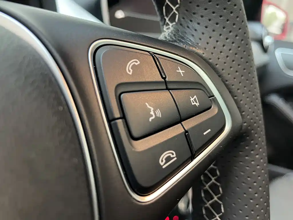 Mercedes-Benz B-Class 2017 — фото 20