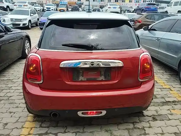 MINI 2016