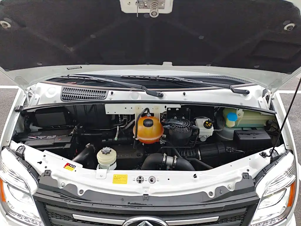 Maxus V80 2023 — фото 16