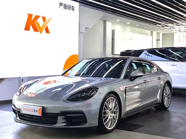 Porsche Panamera 2019