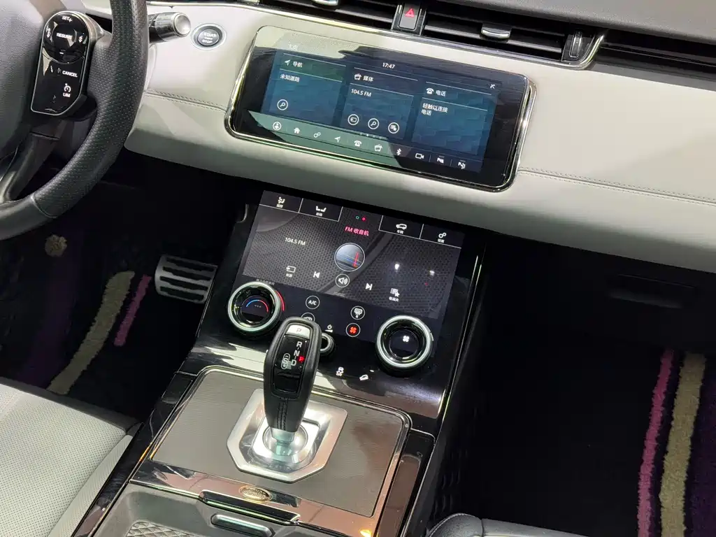 Land Rover Evoque 2020 — фото 25