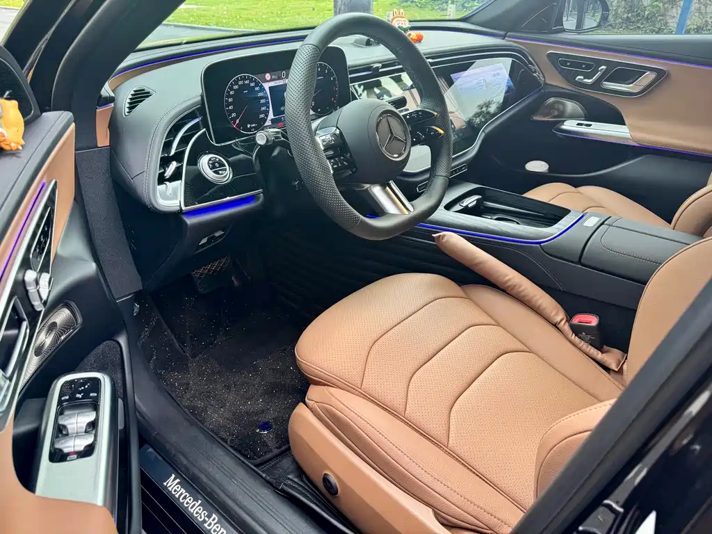 Mercedes-Benz E-Class 2025 — фото 4