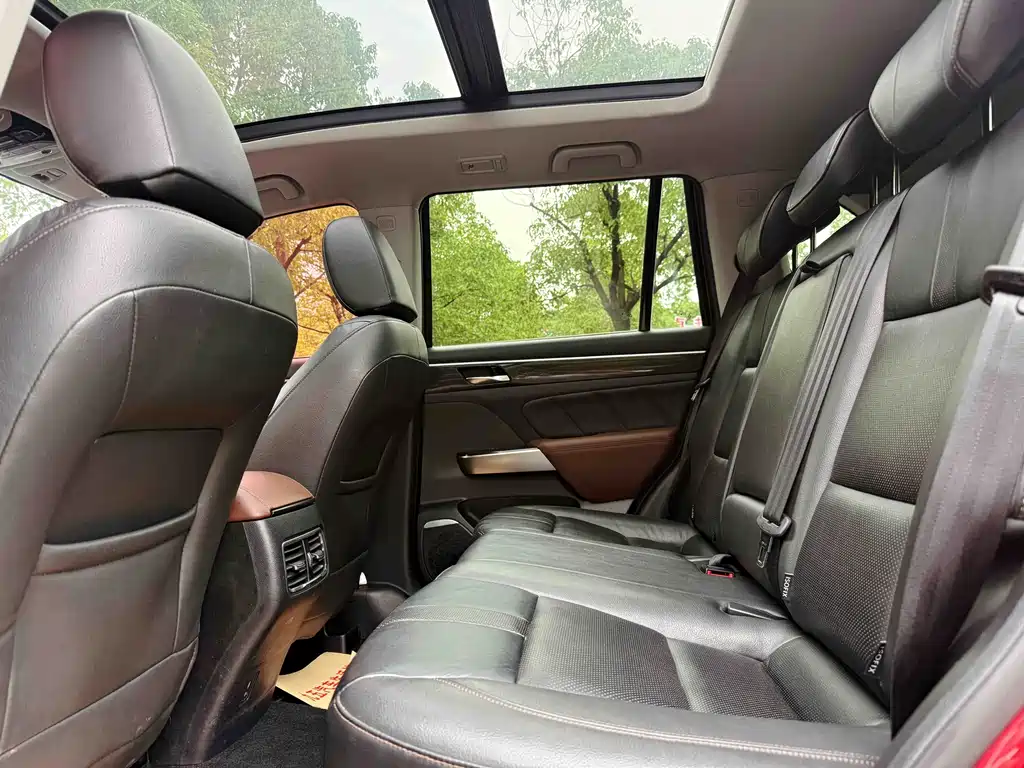 GAC Motor Trumpchi GS7 2018 — фото 11