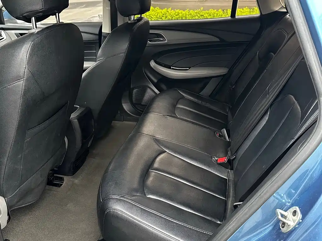 Roewe Ei5 2020