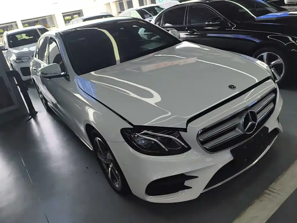 Mercedes-Benz E-Class 2019 — фото 4