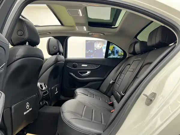 Mercedes-Benz C-Class 2020