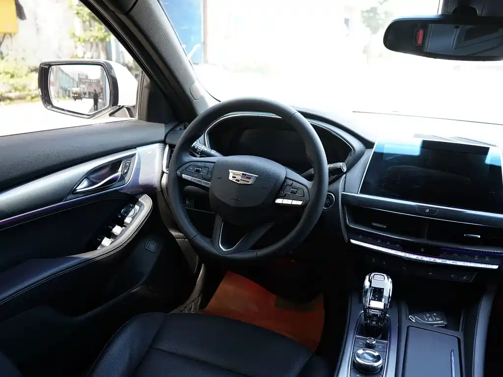 Cadillac CT5 2023 — фото 16