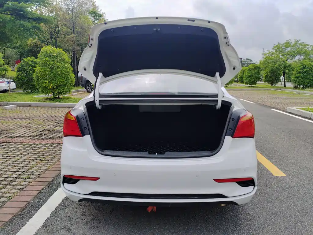 Hyundai Mistra 2018 — фото 15