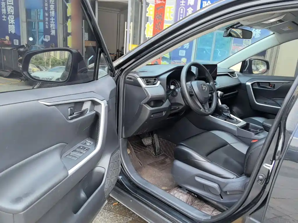 Toyota Wildlander 2024 — фото 16