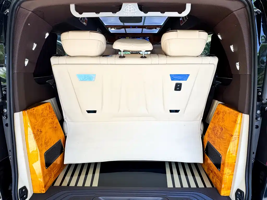 Mercedes-Benz Vito 2023 — фото 27
