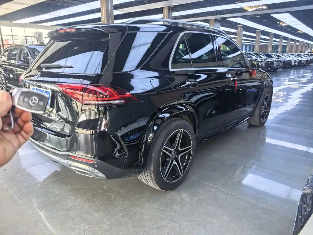 Mercedes-Benz GLE 2021 — фото 7