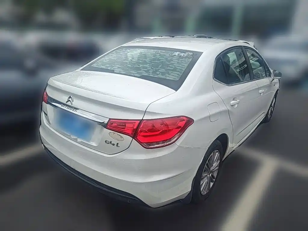 Citroen C4L 2014 — фото 12