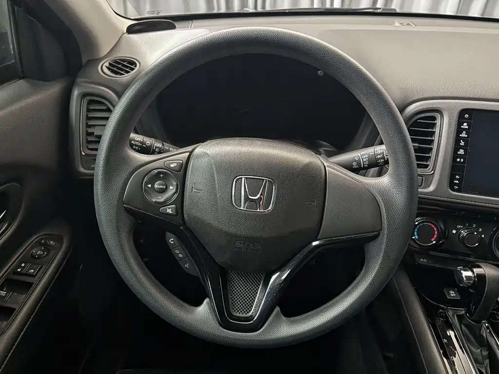 Honda Vezel 2022 — фото 12