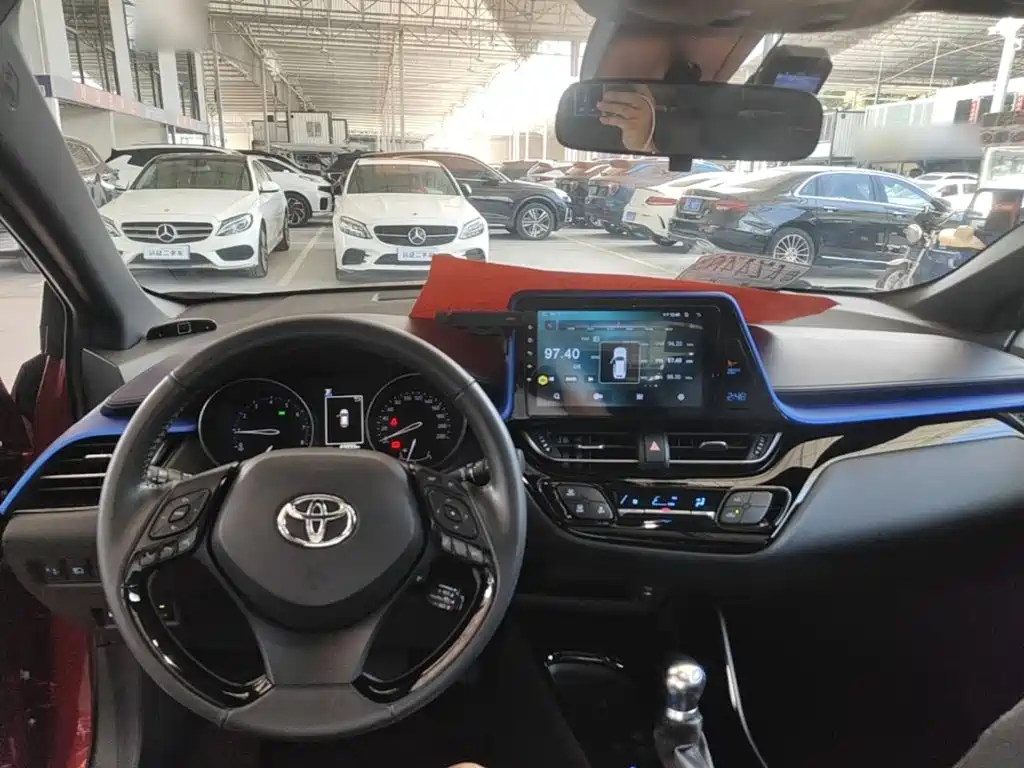 Toyota IZOA 2019 — фото 10