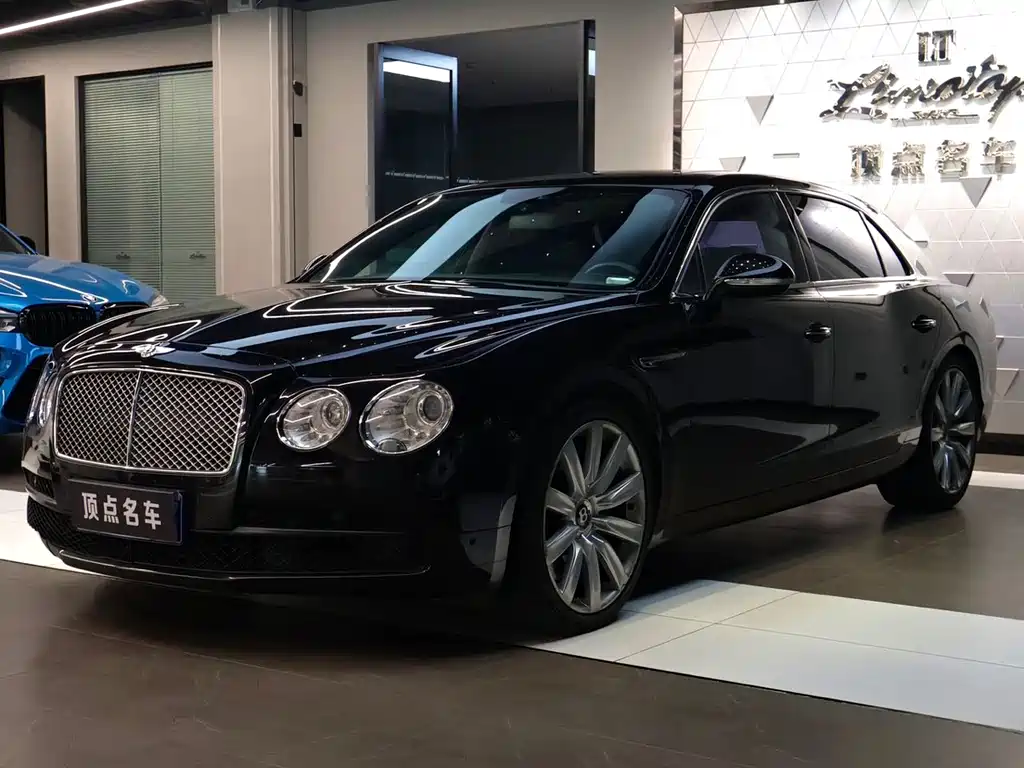Bentley Flying Spur 2017 — фото 1