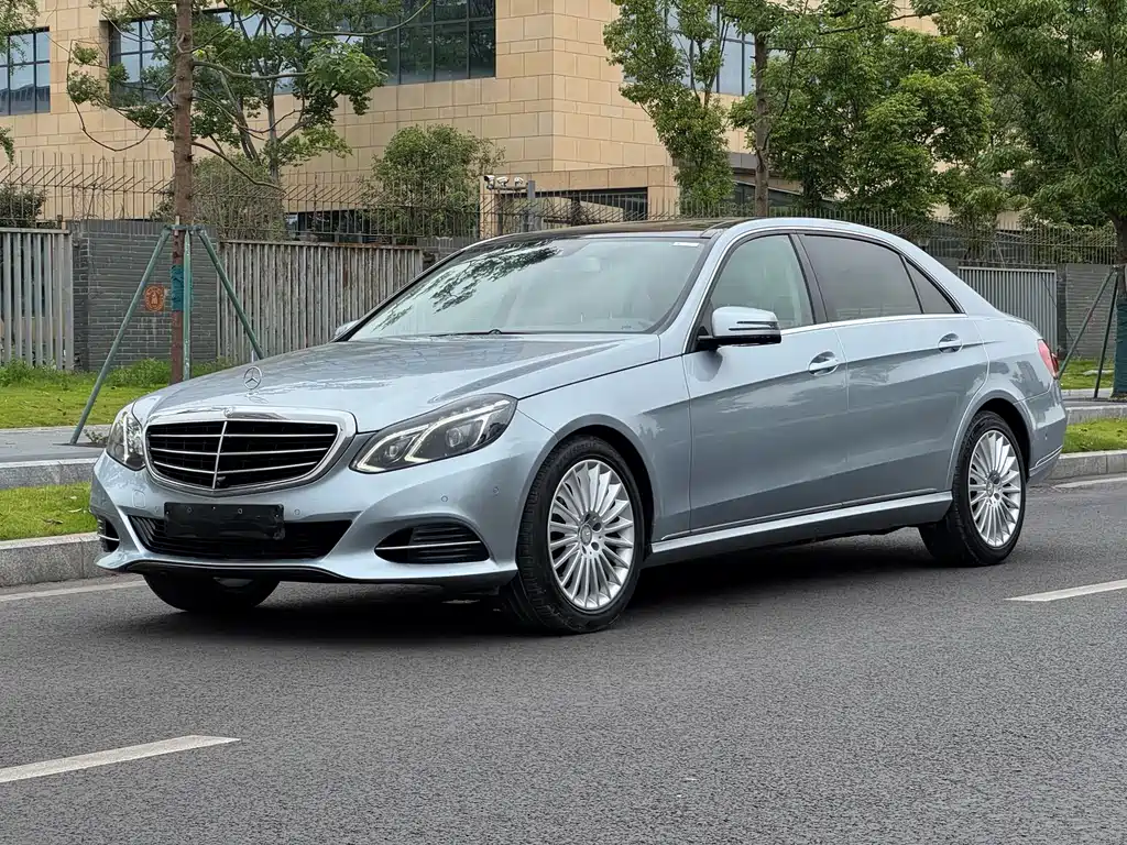 Mercedes-Benz E-Class 2014 — фото 1