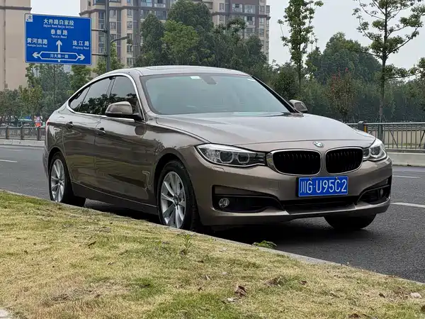 BMW 3 Series GT 2013