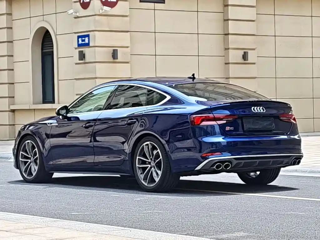 Audi S5 2018 — фото 9