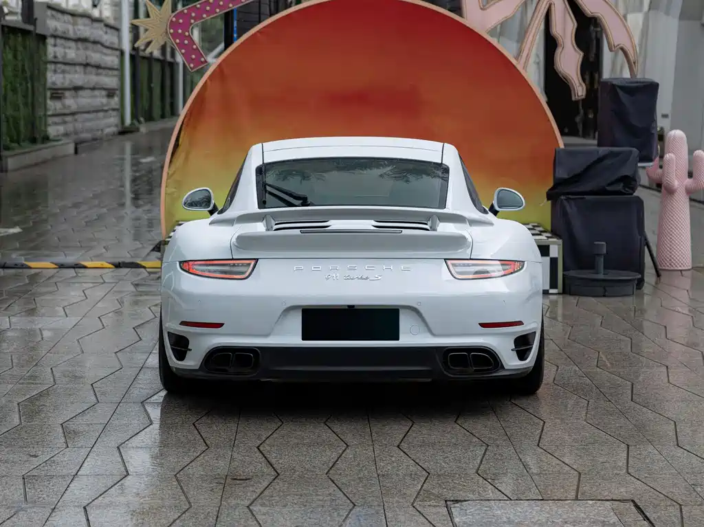 Porsche 911 2016 — фото 5