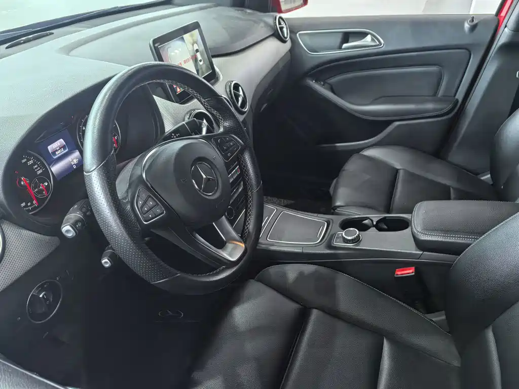 Mercedes-Benz B-Class 2017