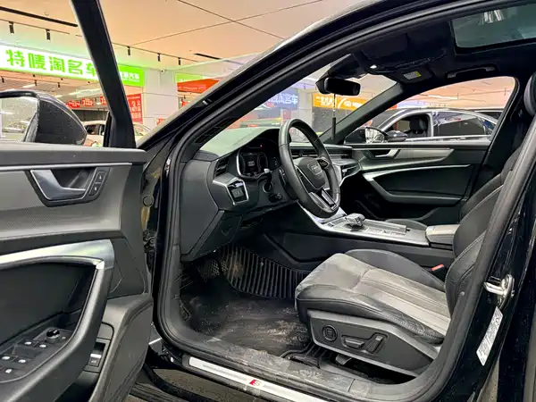 Audi A6L 2021