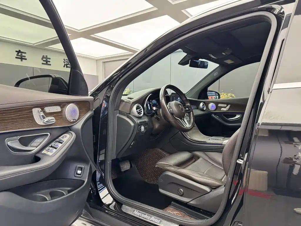 Mercedes-Benz GLC 2022