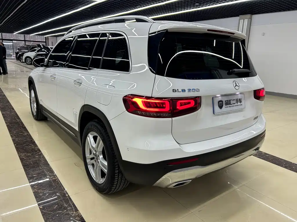 Mercedes-Benz GLB 2021 — фото 6