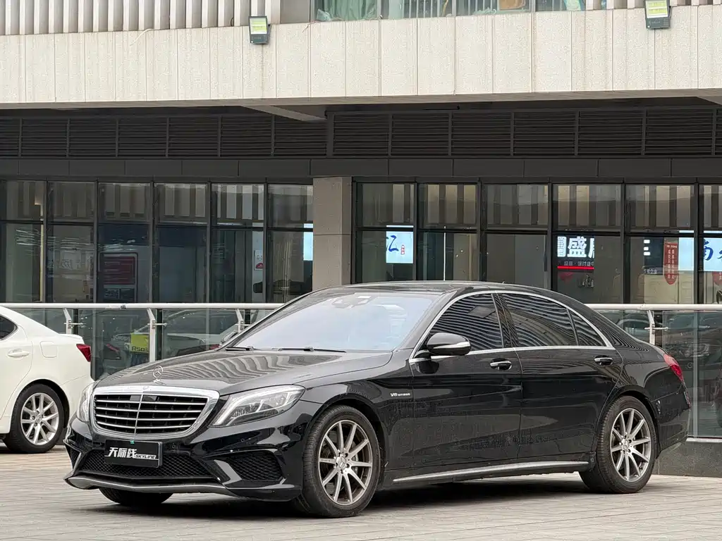 Mercedes-Benz S-Class AMG 2015 — фото 4