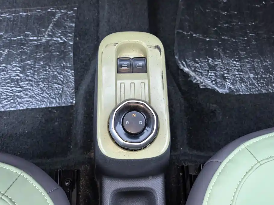 Geely Galaxy Panda 2024 — фото 16