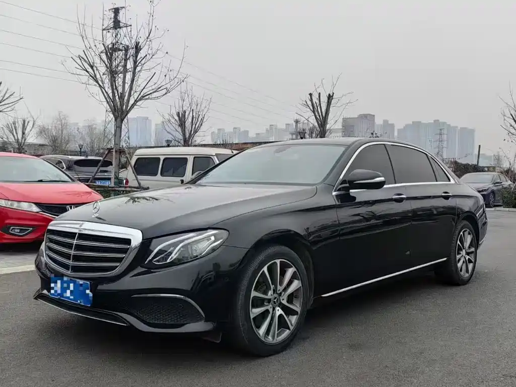 Mercedes-Benz E-Class 2019 — фото 1