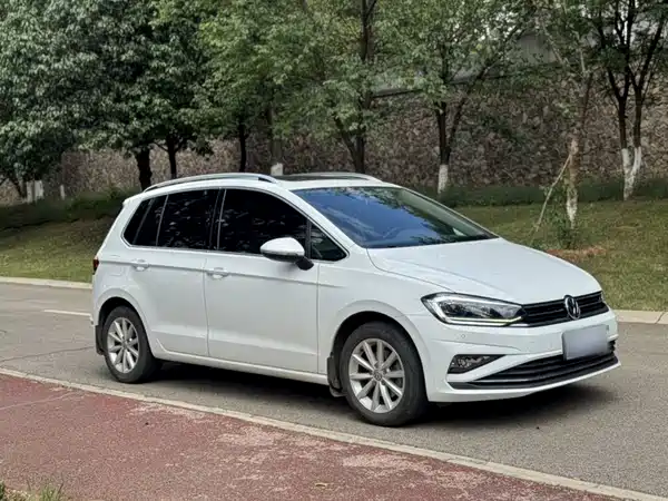 Volkswagen Golf Jialu 2019