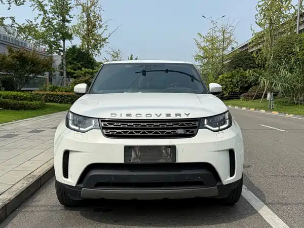 Land Rover Discovery 2020