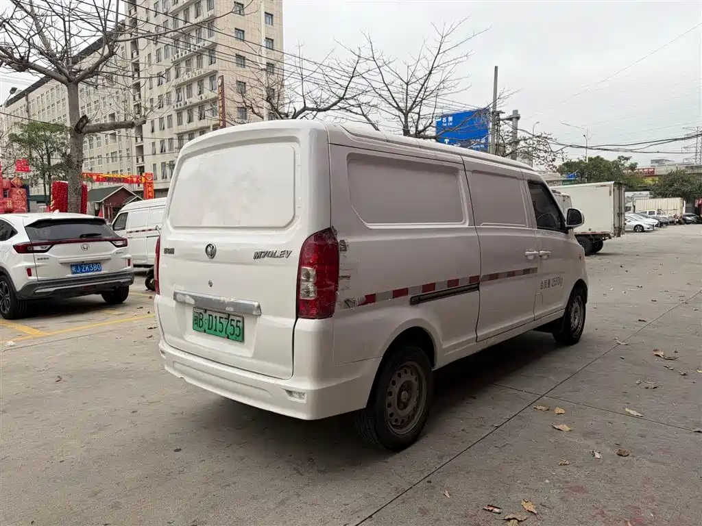 New Longma M70EV 2021 — фото 4