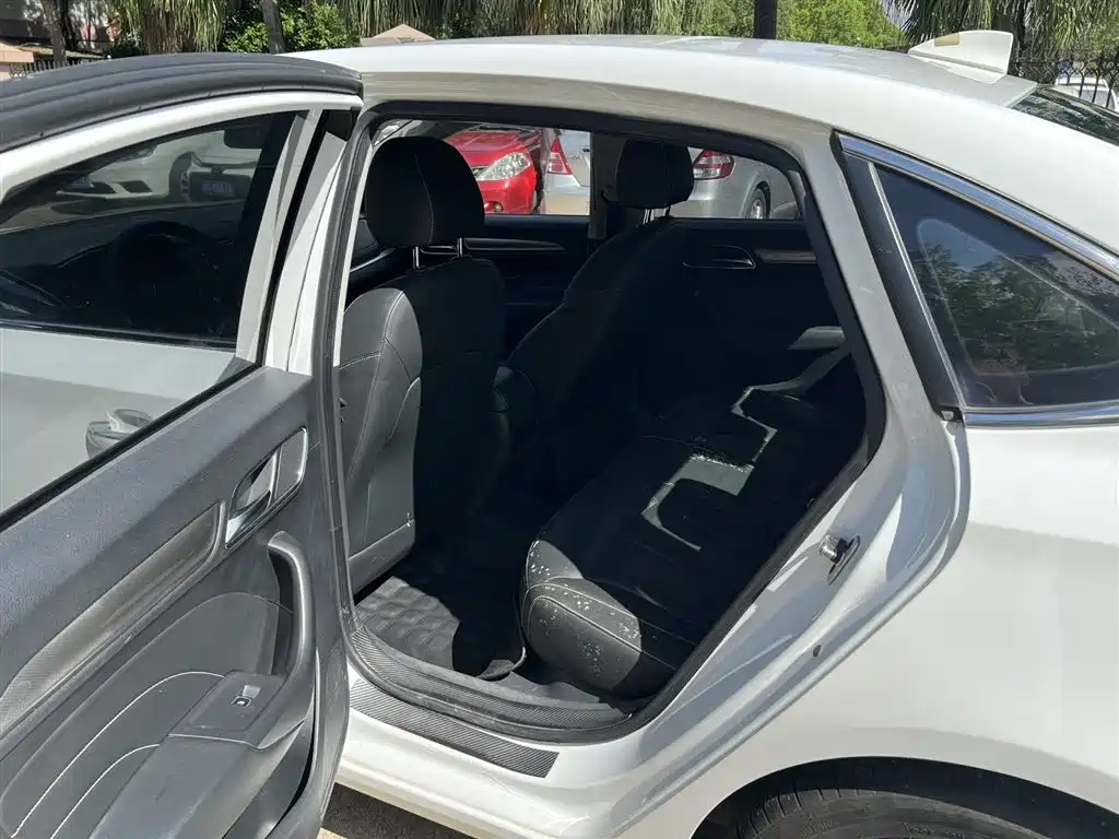 Roewe i6 Classic 2019